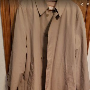 Mens Oleg Cassini Weather Ready Tan Trench Coat Size 44 Lined Vintage